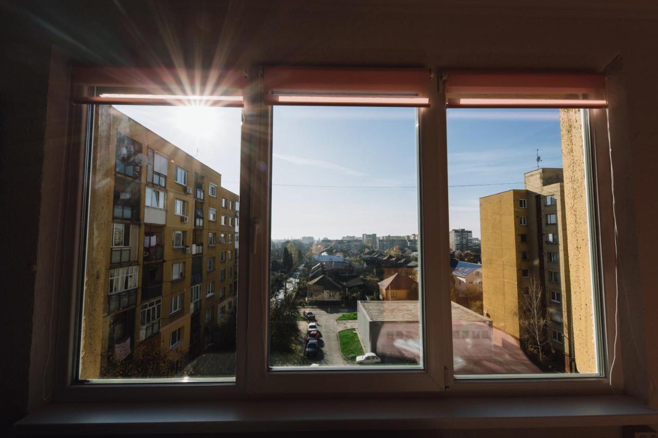 2 Найкраще Розташування В Місті Нова Квартира В Центрі Uschhorod Exterior foto